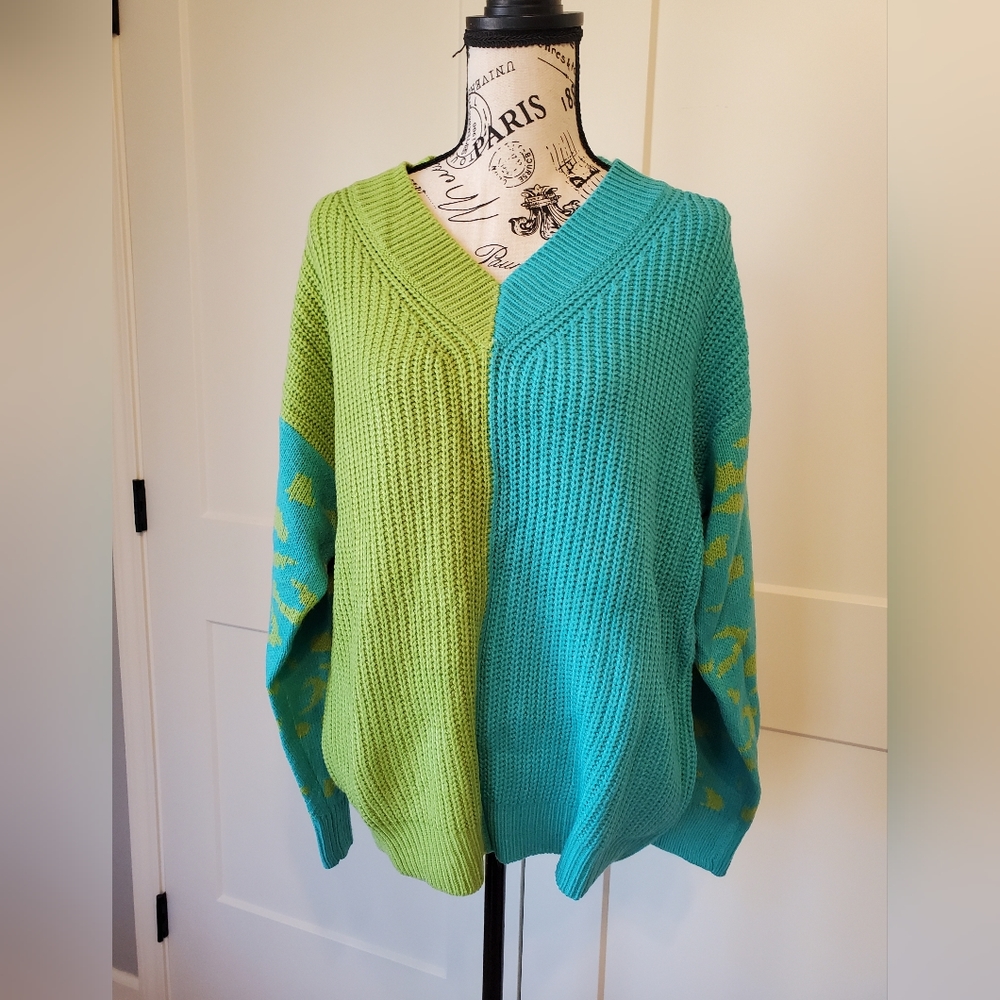 Umgee Sweater-NWT